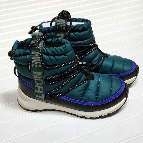 NWT The North Face Women's Thermoball Lace Up Waterproof Boots